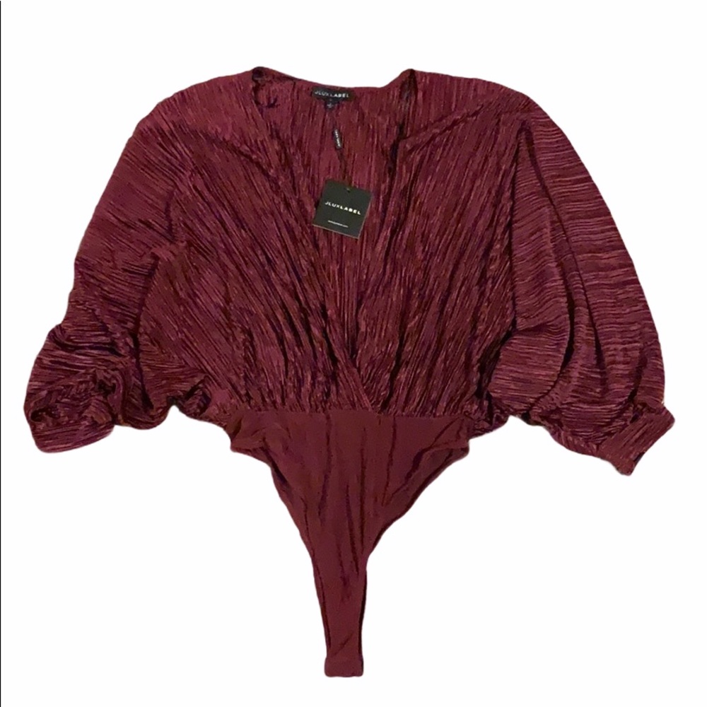 NWT JLUXLABEL Wine Vela Deep V Bodysuit Top